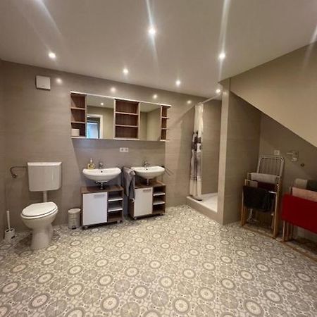 Serena Monteur Apartment Rodenbach  Exterior photo